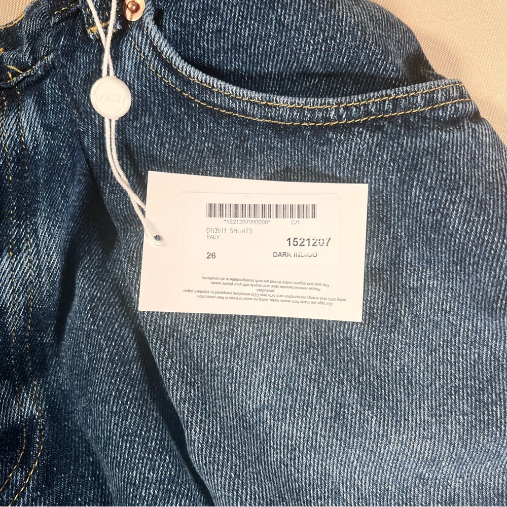 Raey Extra Fold Denim Shorts Dark Indigo Size 26 Casual  Gathered Waist Cute NWT - Picture 9 of 13